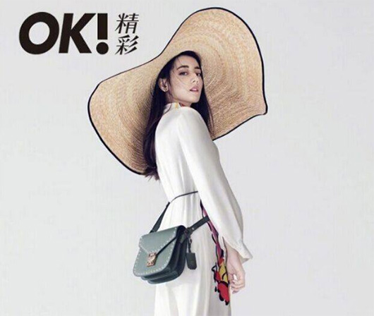 看看女星們花式戴草帽的帽子戲法！